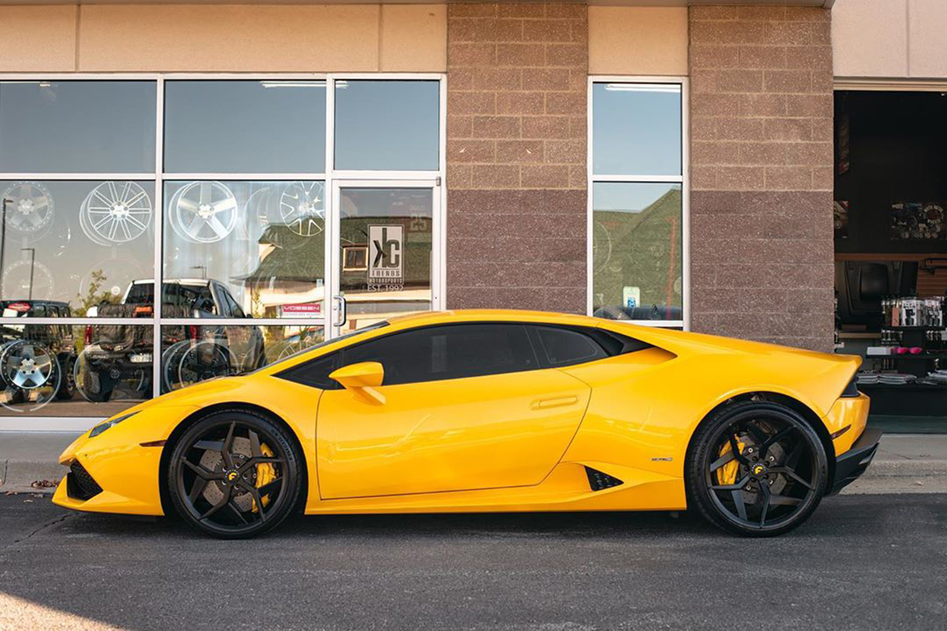 Huracan on Tec Mono 1.5