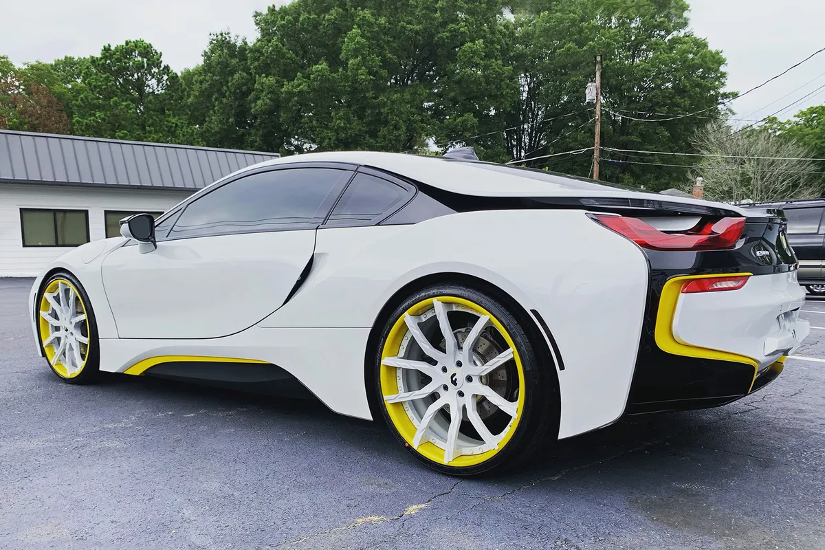 BMW I8 on Forgiato Formato-ECL wheels