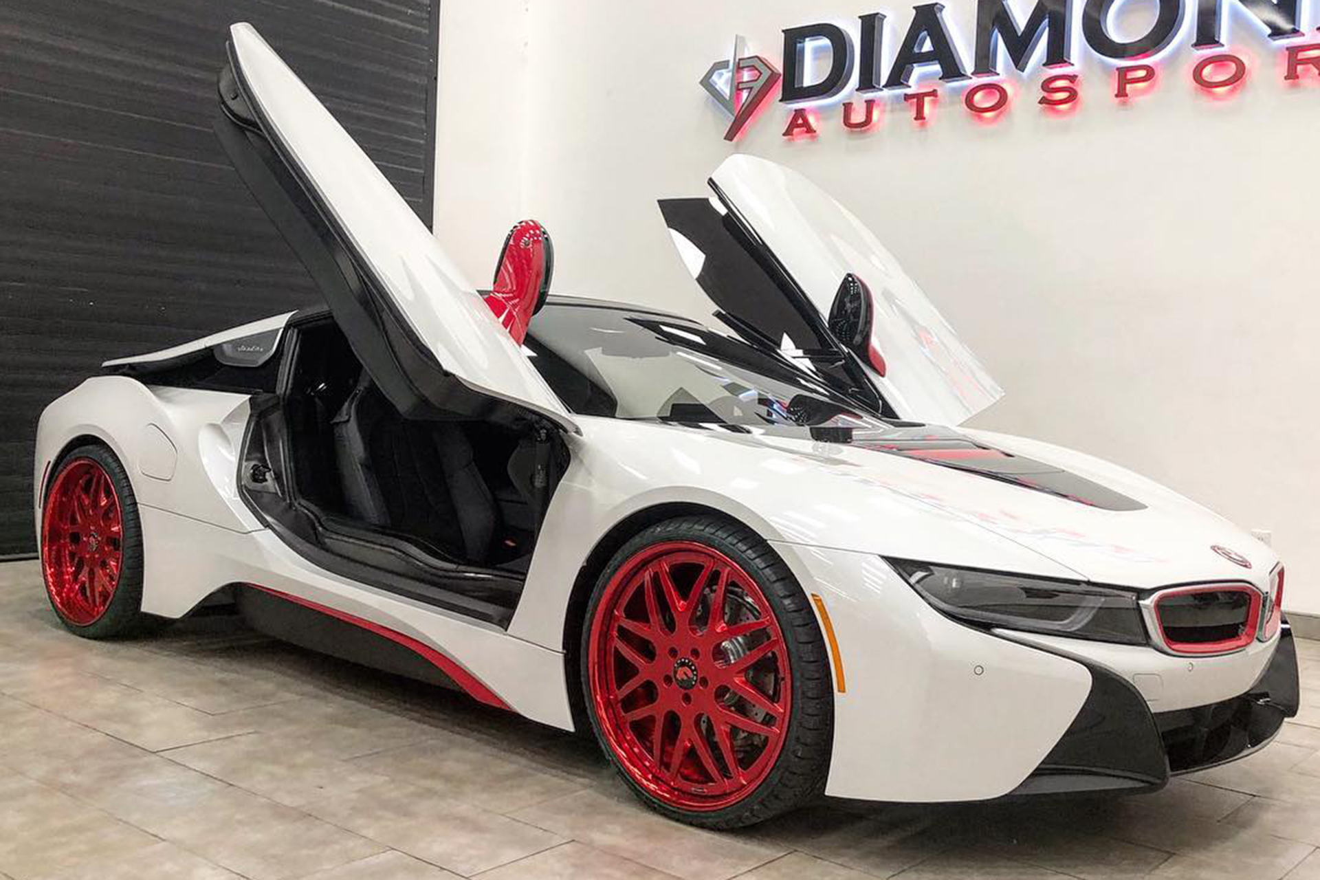I8 on Kato 1 B