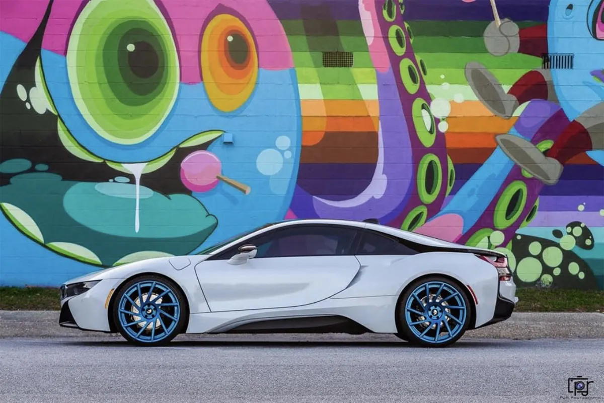 BMW I8 on Forgiato S217 wheels