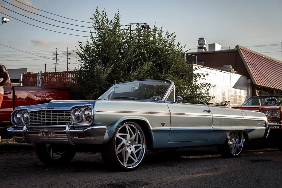 Chevrolet Impala on Forgiato Finestro wheels