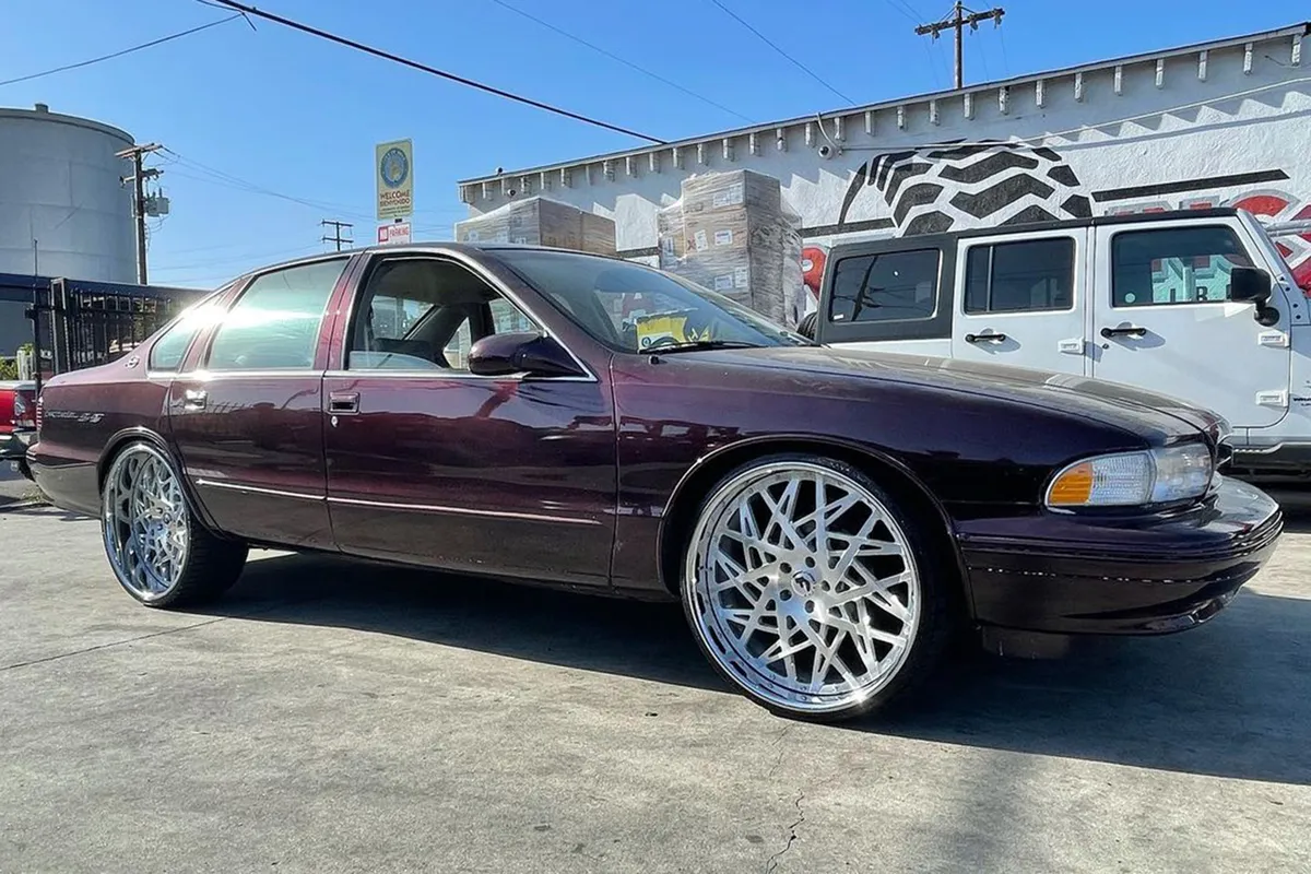 Chevrolet Impala on Forgiato Pasticcio Ff wheels