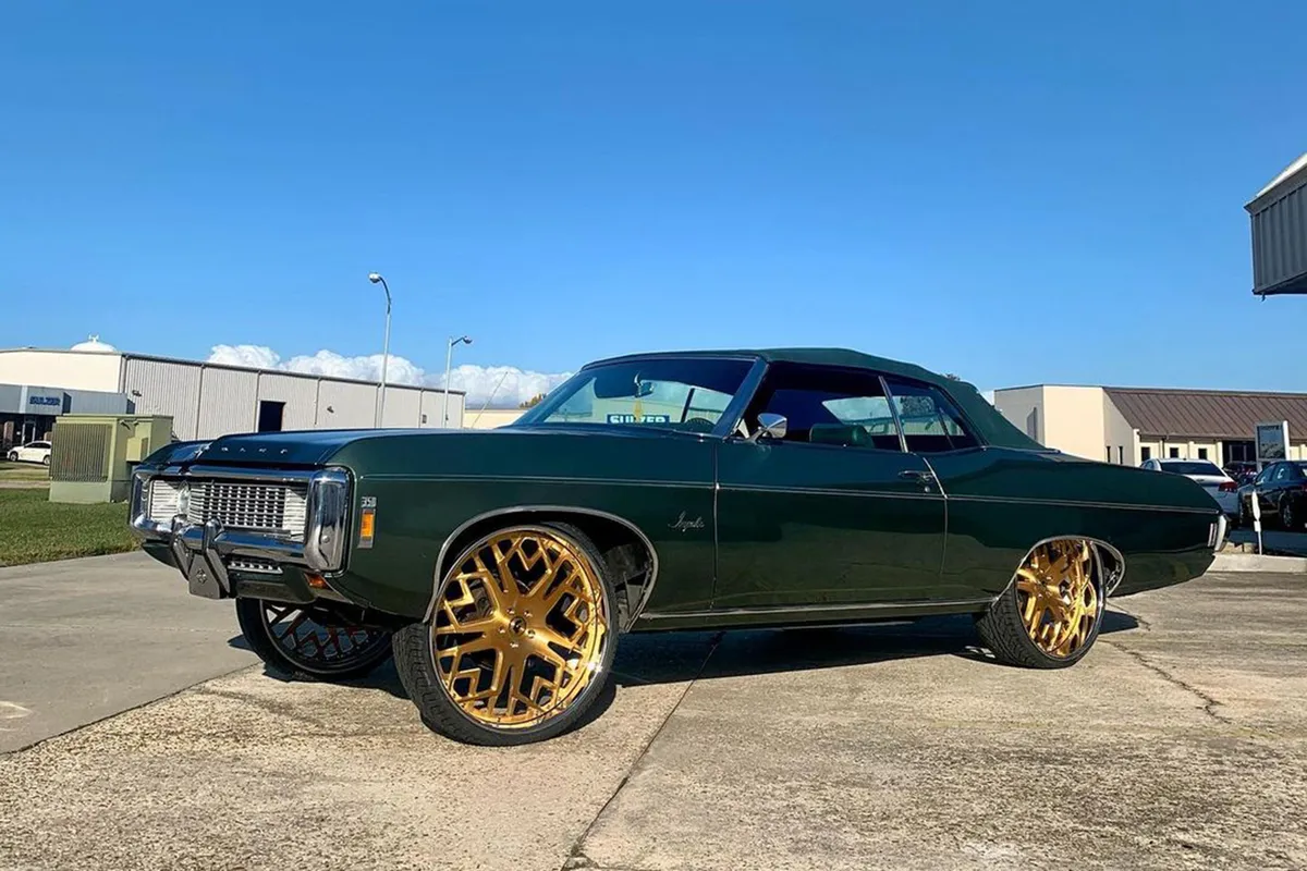 Chevrolet Impala on Forgiato Sistemo wheels
