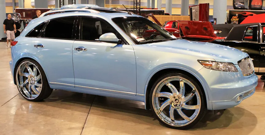 Infiniti Infiniti Fx on Forgiato Azioni wheels
