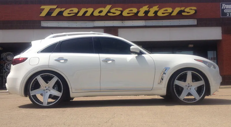 Infiniti Infiniti Fx on Forgiato F2.03 wheels