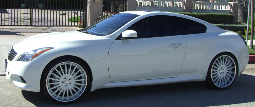 Infiniti G37 on Andata