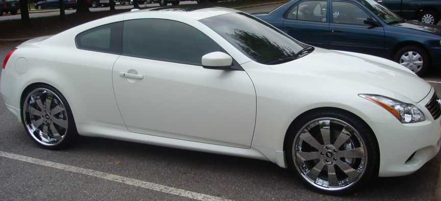 Infiniti G37 on Otto