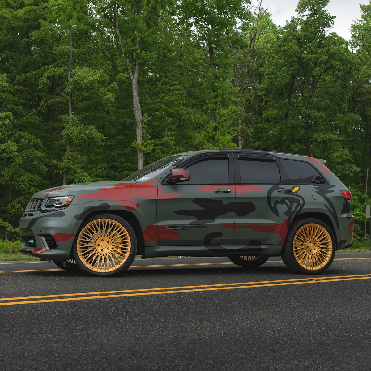 Jeep Jeep on Forgiato Tec S3 wheels