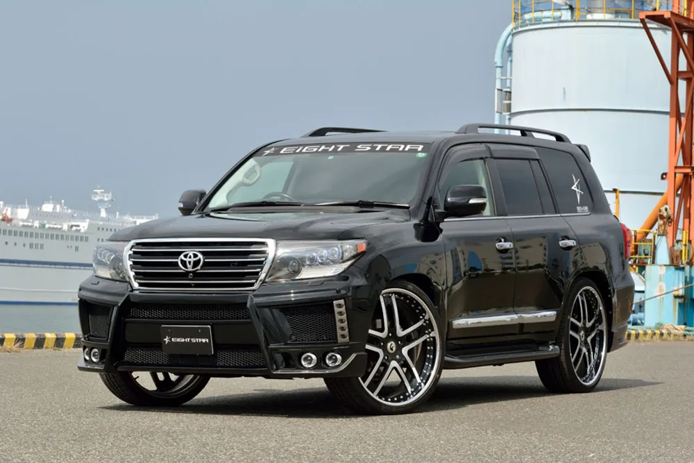 Toyota Land Cruiser on Forgiato Estremo wheels