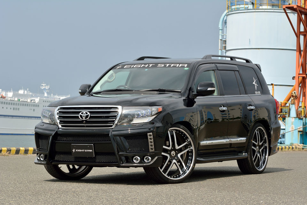 Land Cruiser on Estremo
