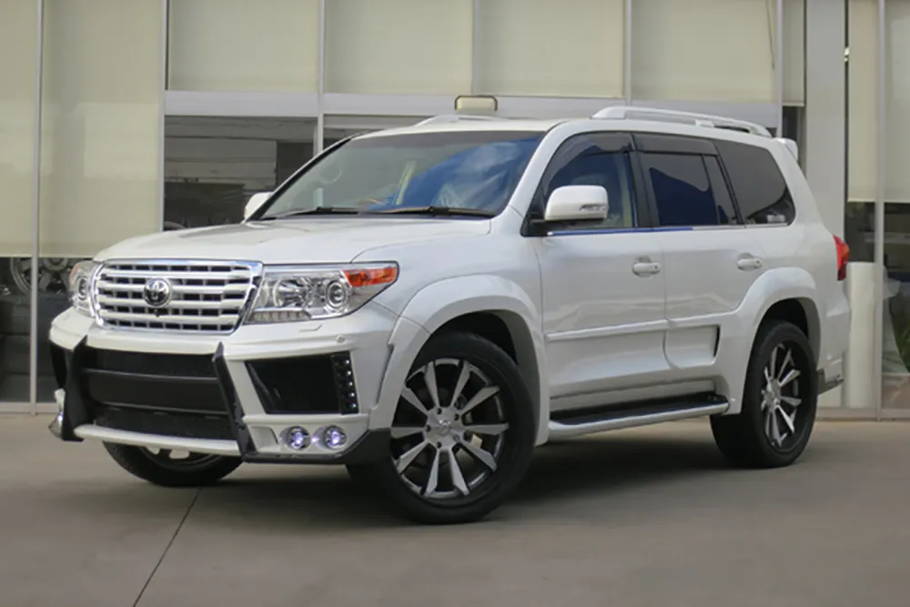 Toyota Land Cruiser on Forgiato F2.04 wheels