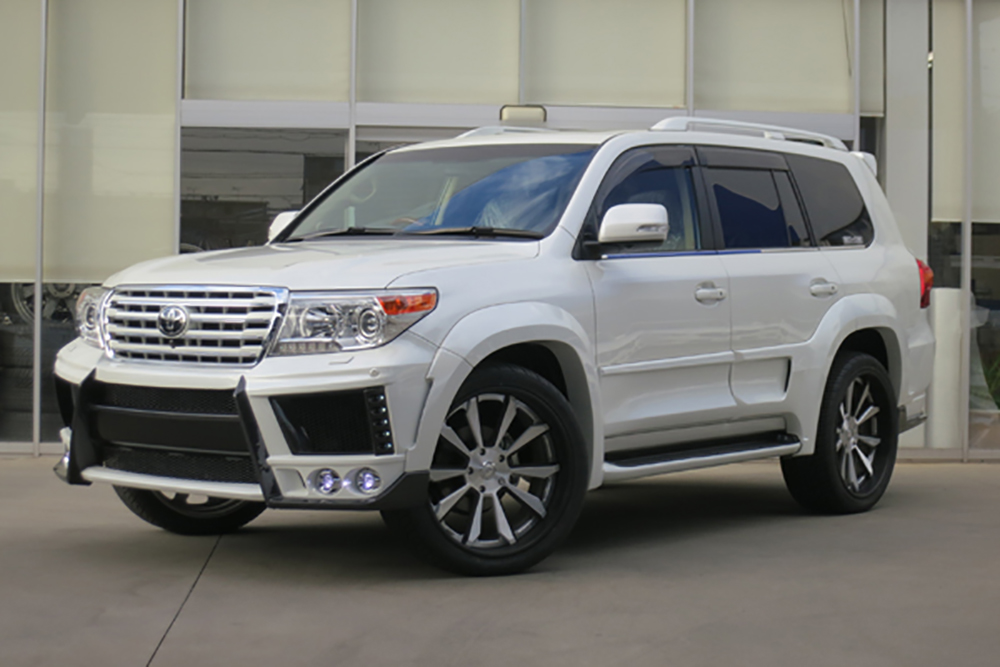 Land Cruiser on F2.04