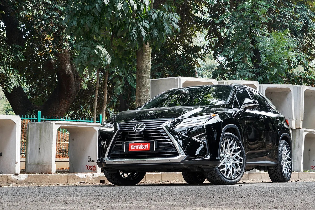 Lexus Lexus RX on Forgiato Blocco-ECL wheels