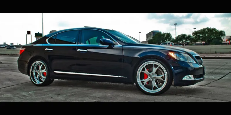 Lexus LS on Forgiato Forcella wheels