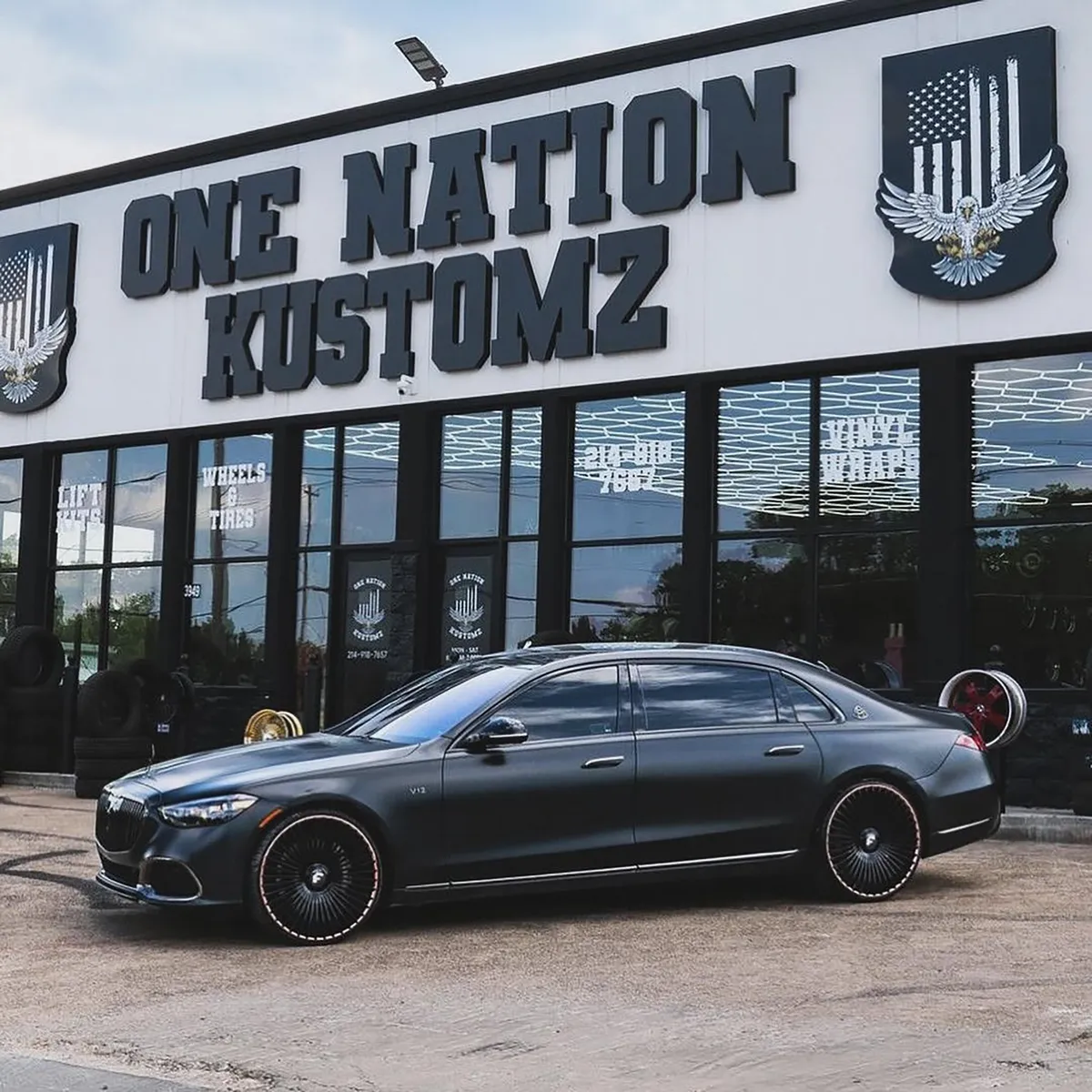 Mercedes-Benz Maybach on Forgiato Trimestre-ECL wheels