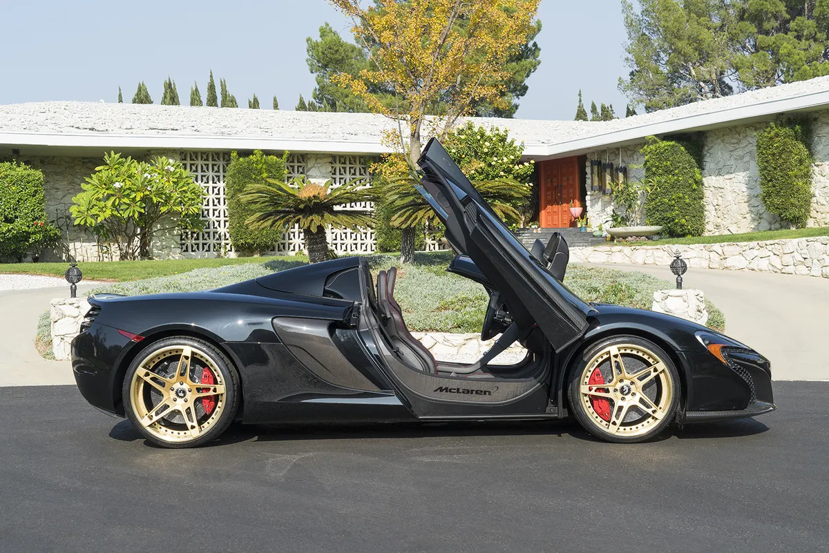 McLaren Mclaren 650S on Forgiato Affilato-ECL wheels