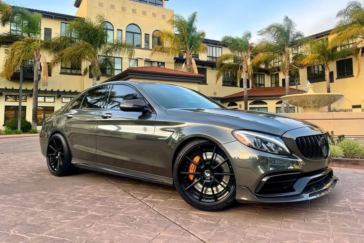 Mercedes-Benz Mercedes C Class on Forgiato Tec 2.4 wheels