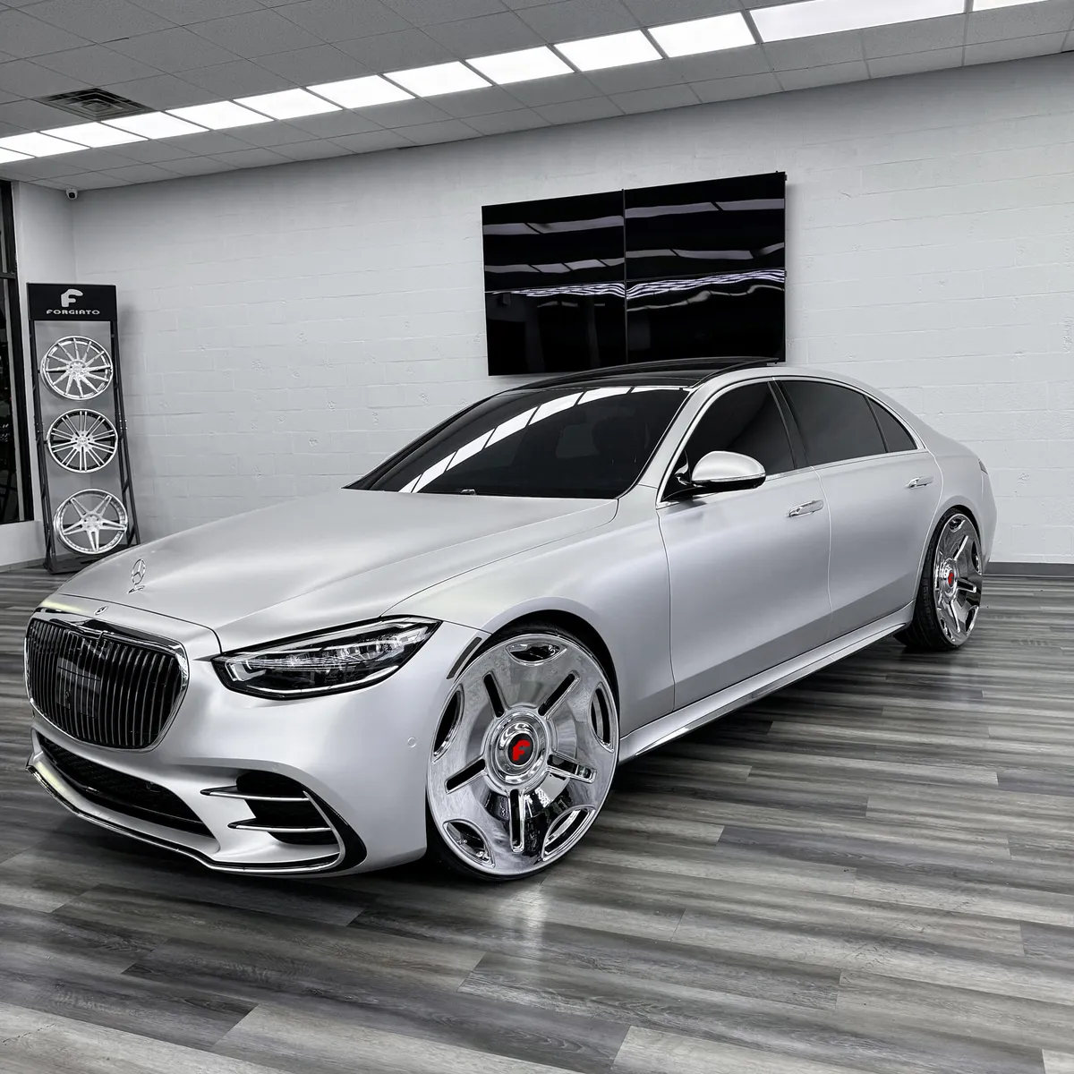 Mercedes-Benz Mercedes S Class on Forgiato K wheels