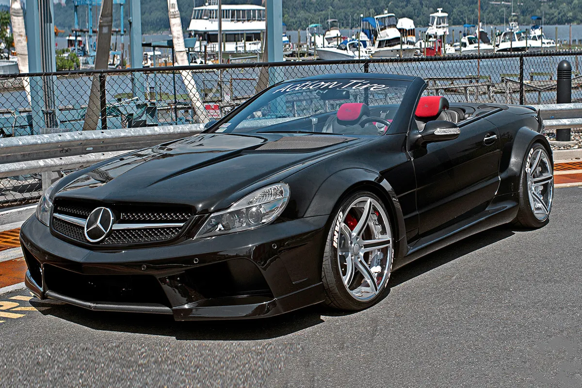 Mercedes-Benz Mercedes SLS on Forgiato Aggio-ECL wheels