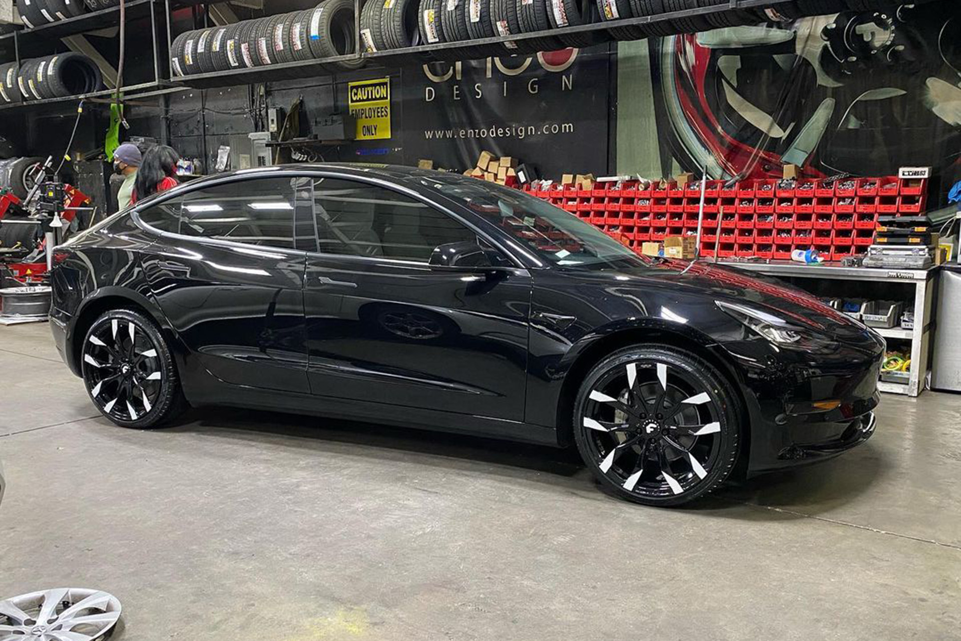 Tesla Model 3 on Forgiato F2.16-M wheels