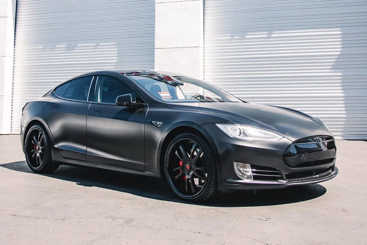 Tesla Model S on Forgiato Diapason-ECL wheels