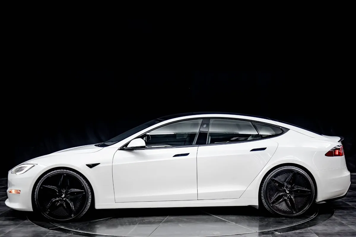 Tesla Model S on Forgiato Ev 001 wheels