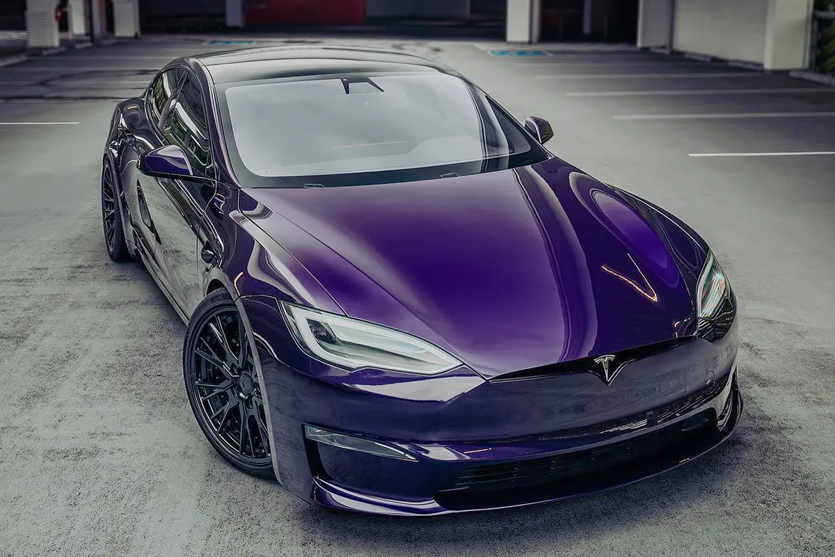Tesla Model S on Forgiato Tec 2.7 wheels