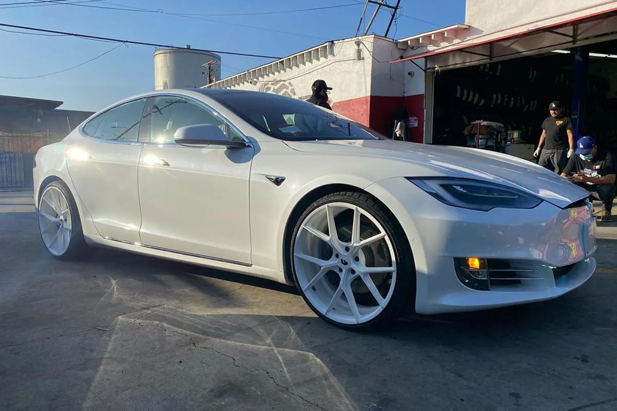 Tesla Model S on Forgiato Tec S2 wheels