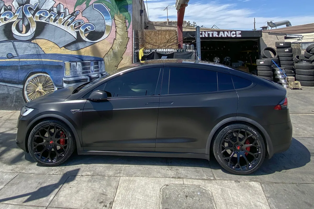Tesla Model X on Forgiato Drea-M wheels