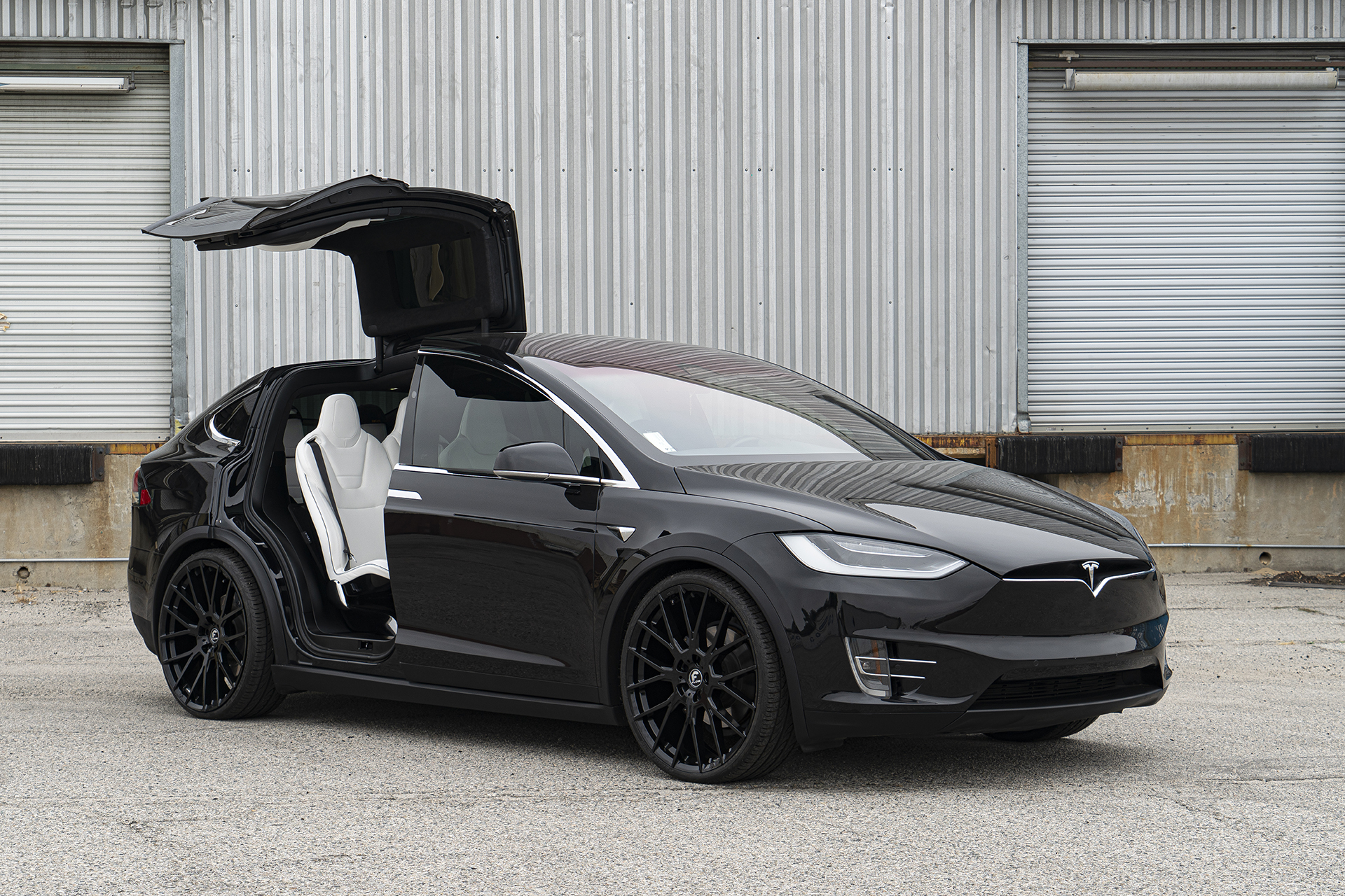 Model X on Flow