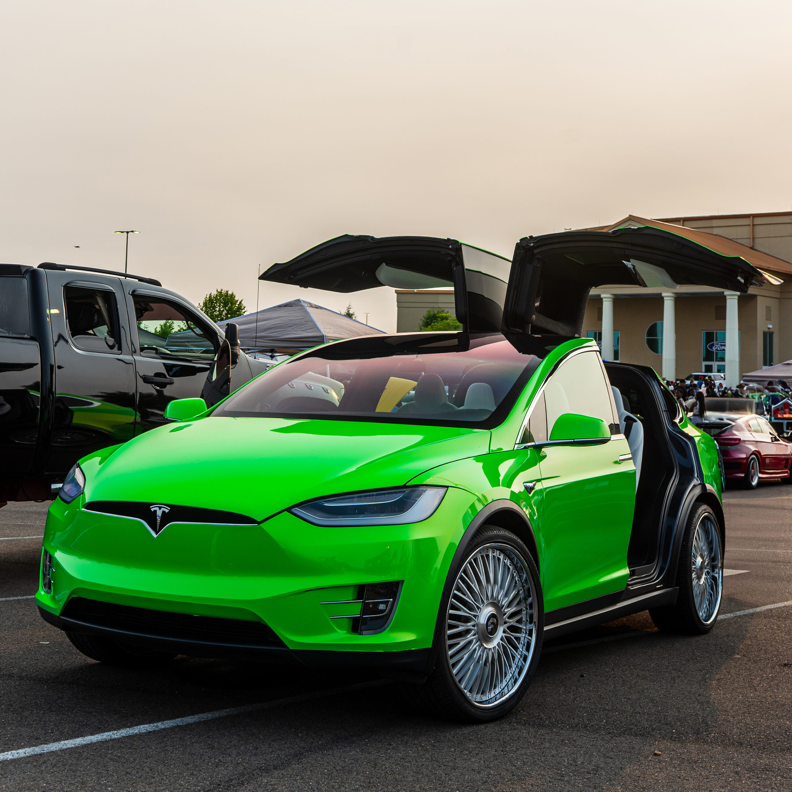 Model X on Tec S