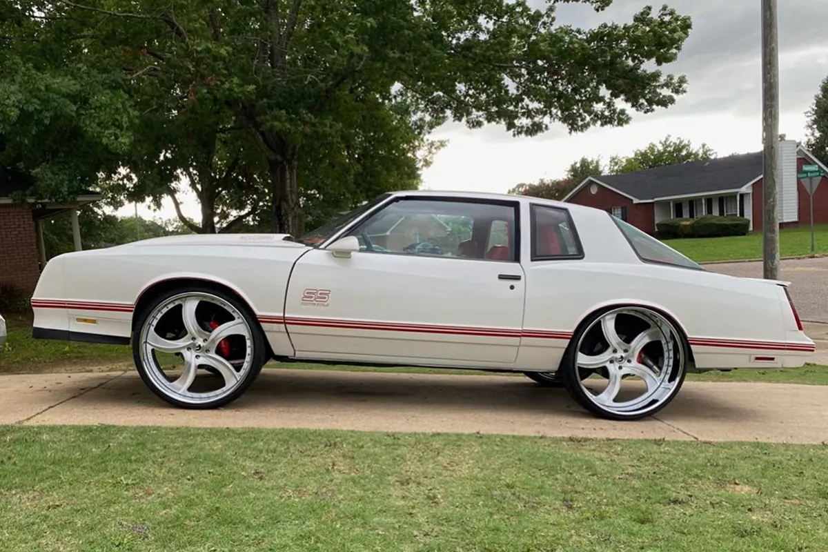 Chevrolet Monte Carlo on Forgiato Tarrsi wheels
