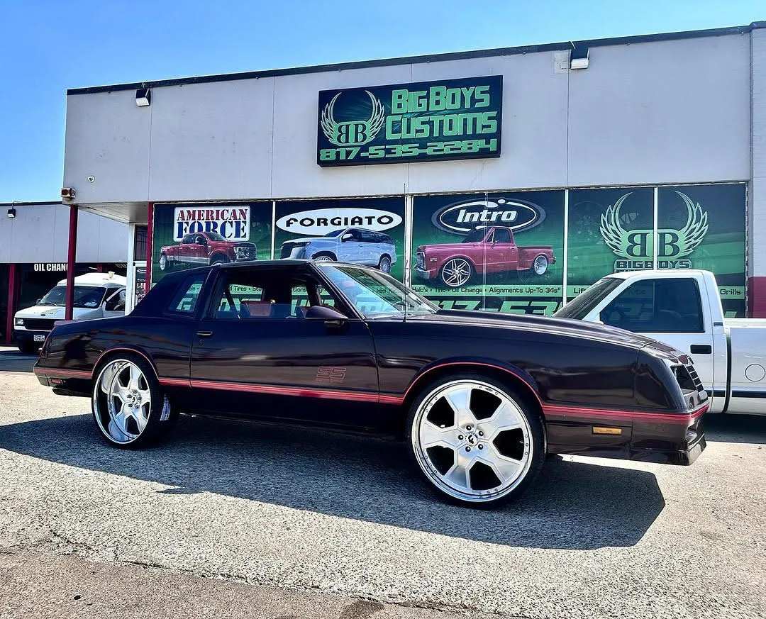 Chevrolet Monte Carlo on Forgiato Vana wheels