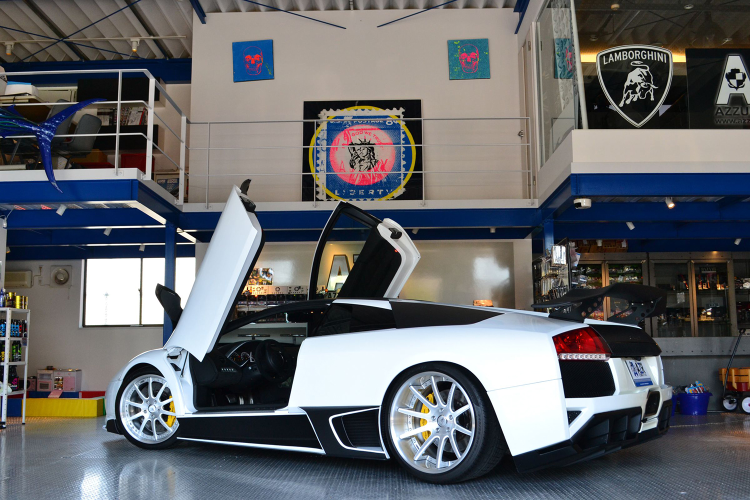 Murcielago on S206 Ecx