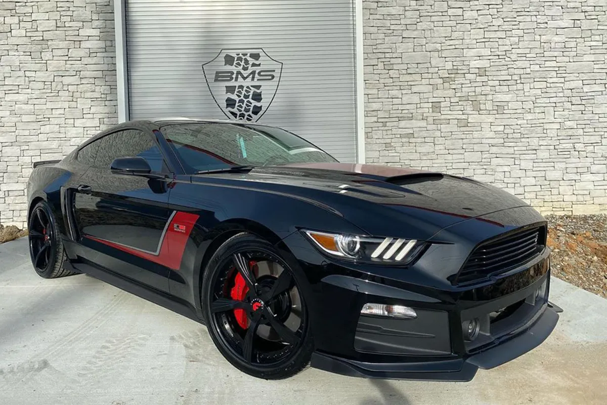 Ford Mustang on Forgiato Alettato wheels
