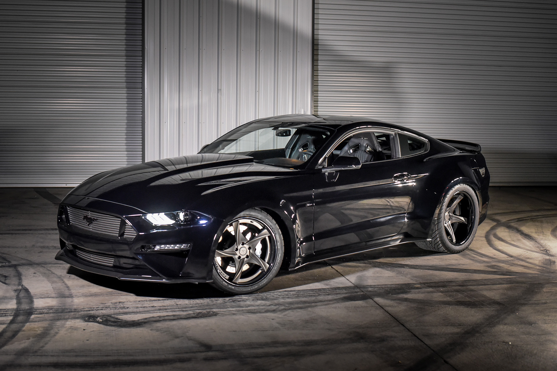 Mustang on Appuntito-ECL