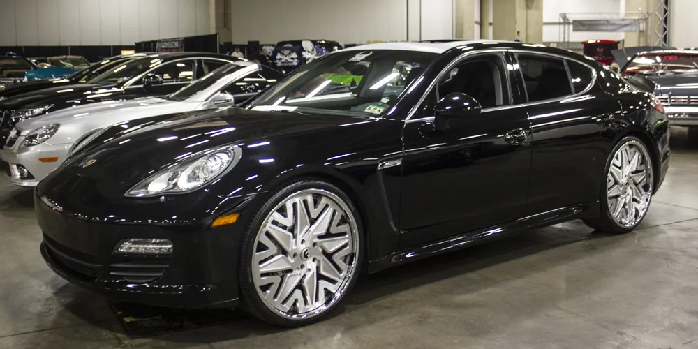 Porsche Panamera on Forgiato Attivo L wheels
