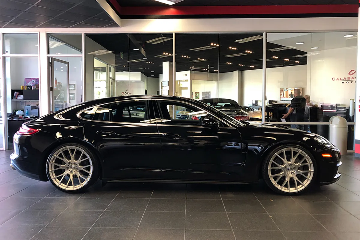 Porsche Panamera on Forgiato Flow 001 wheels