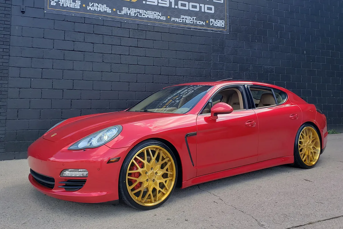 Porsche Panamera on Forgiato Nido wheels