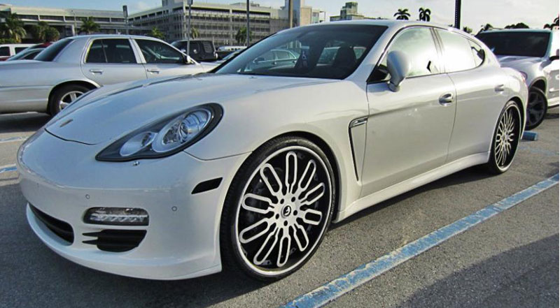 Panamera on Taglio