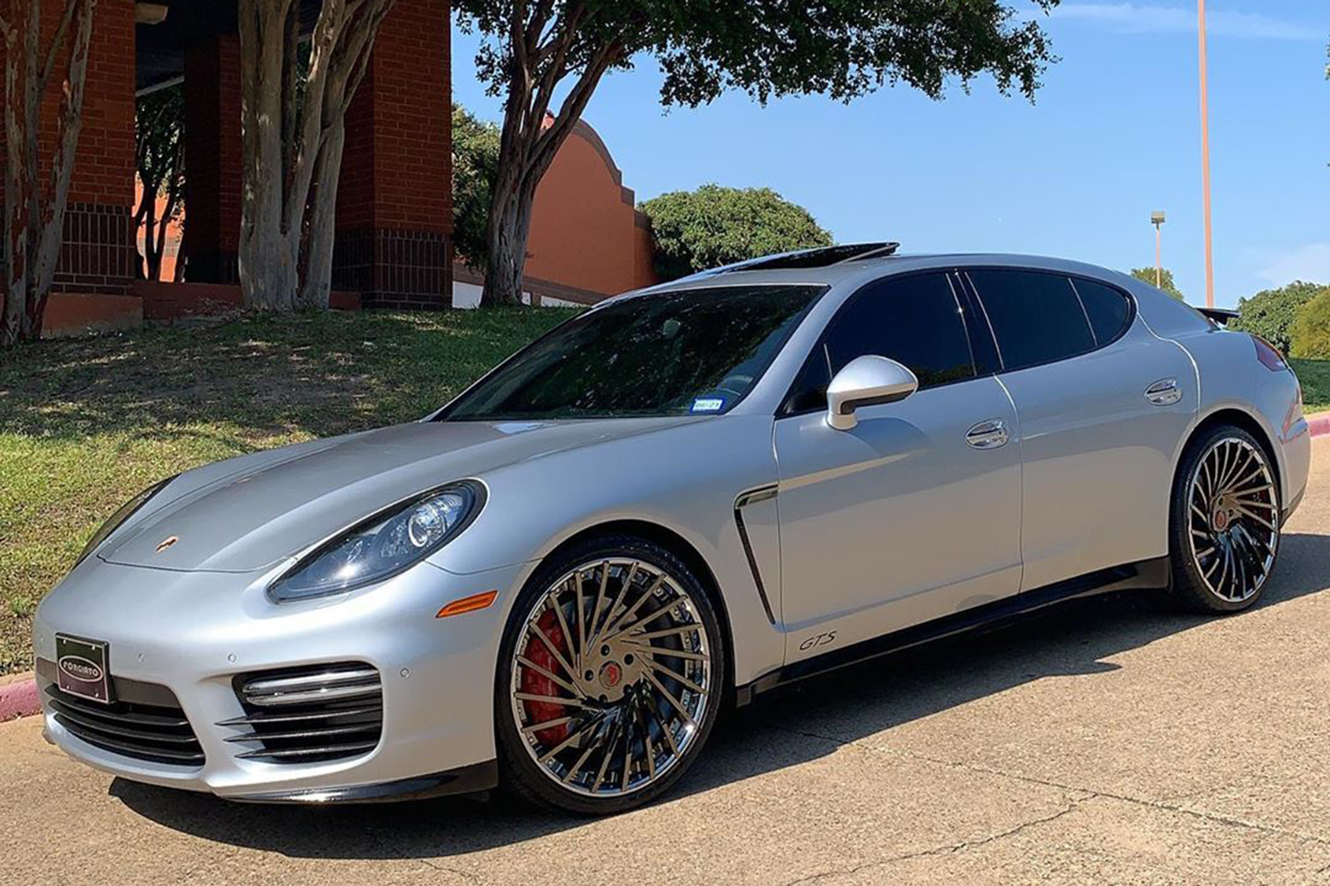 Panamera on Ventoso-ECL