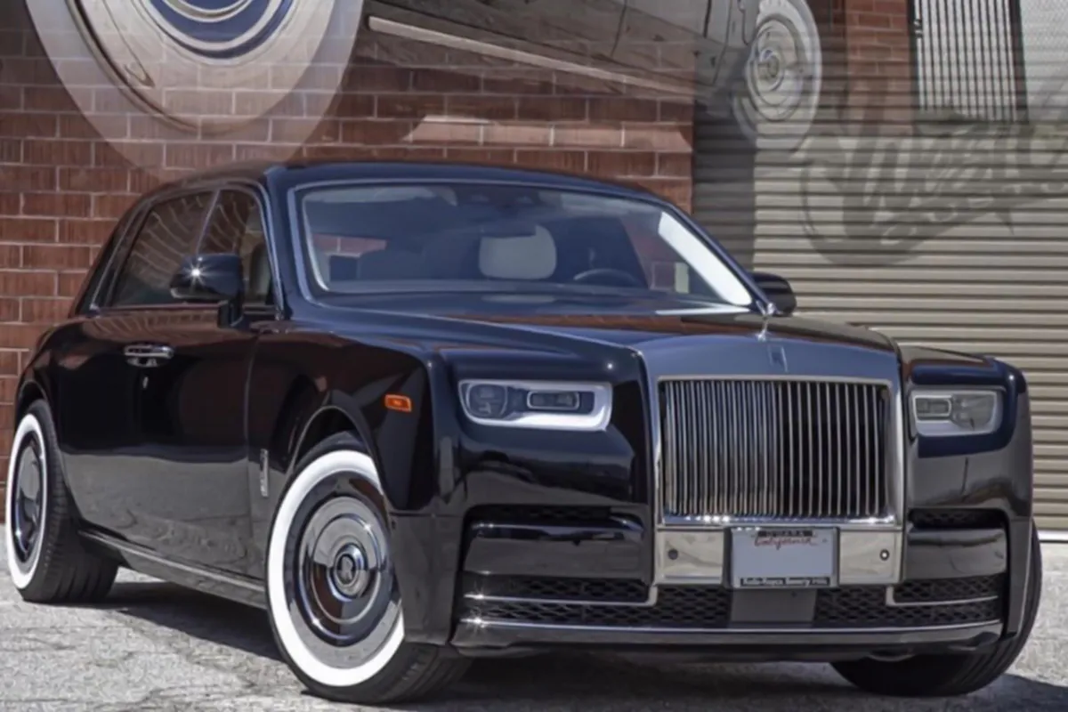 Rolls-Royce Phantom on Forgiato Og wheels
