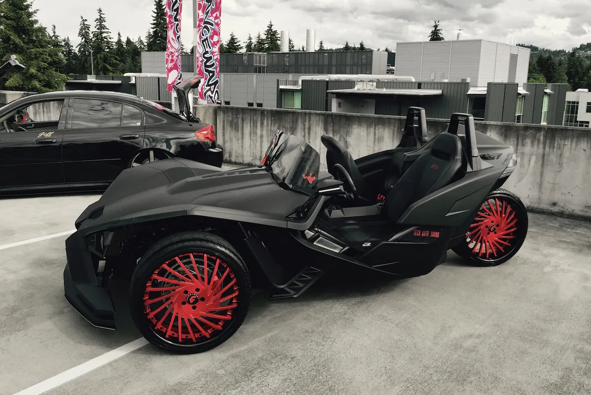 Polaris Polaris on Forgiato Ventoso wheels