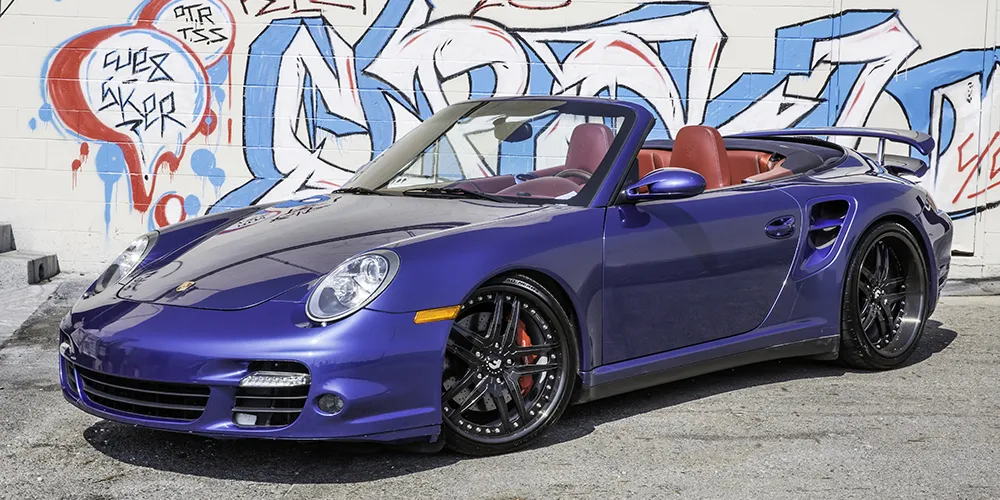 Porsche Porsche 997 on Forgiato Vizzo wheels
