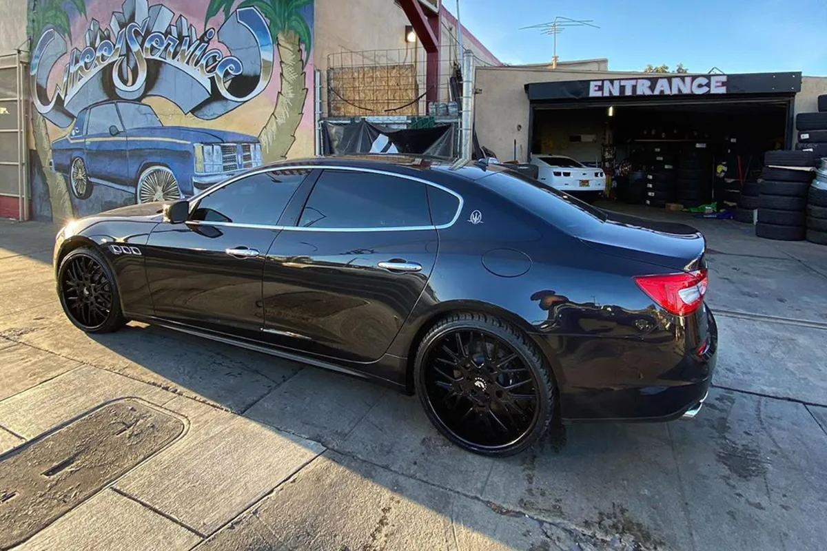 Maserati Quattroporte on Forgiato Fratello wheels