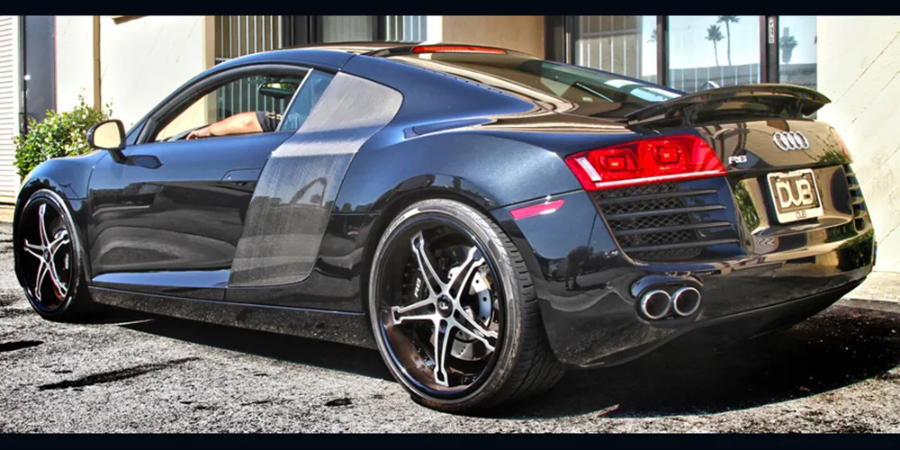 Audi R8 on Forgiato Martellato wheels