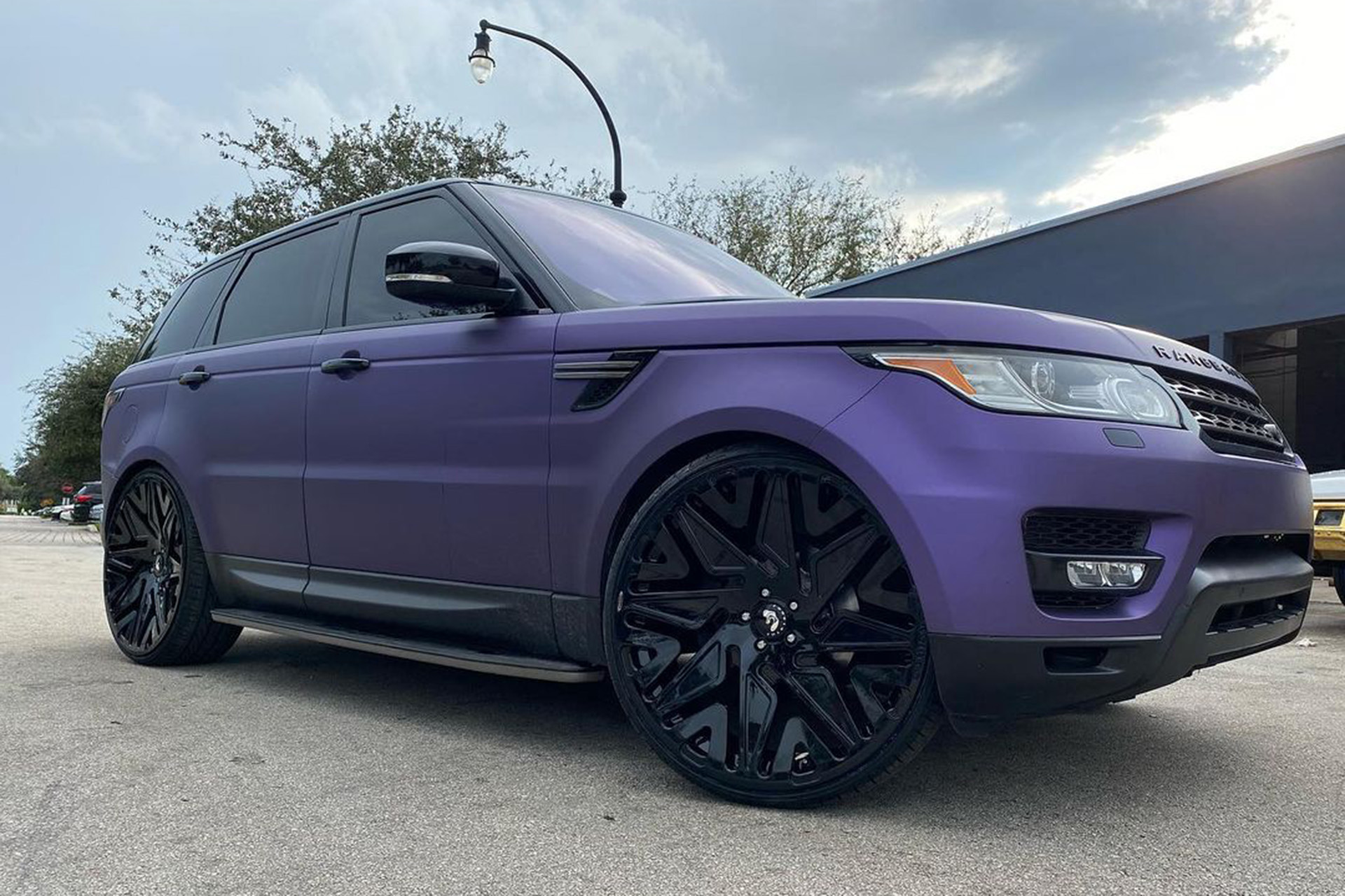 Range Rover on Attivo-T