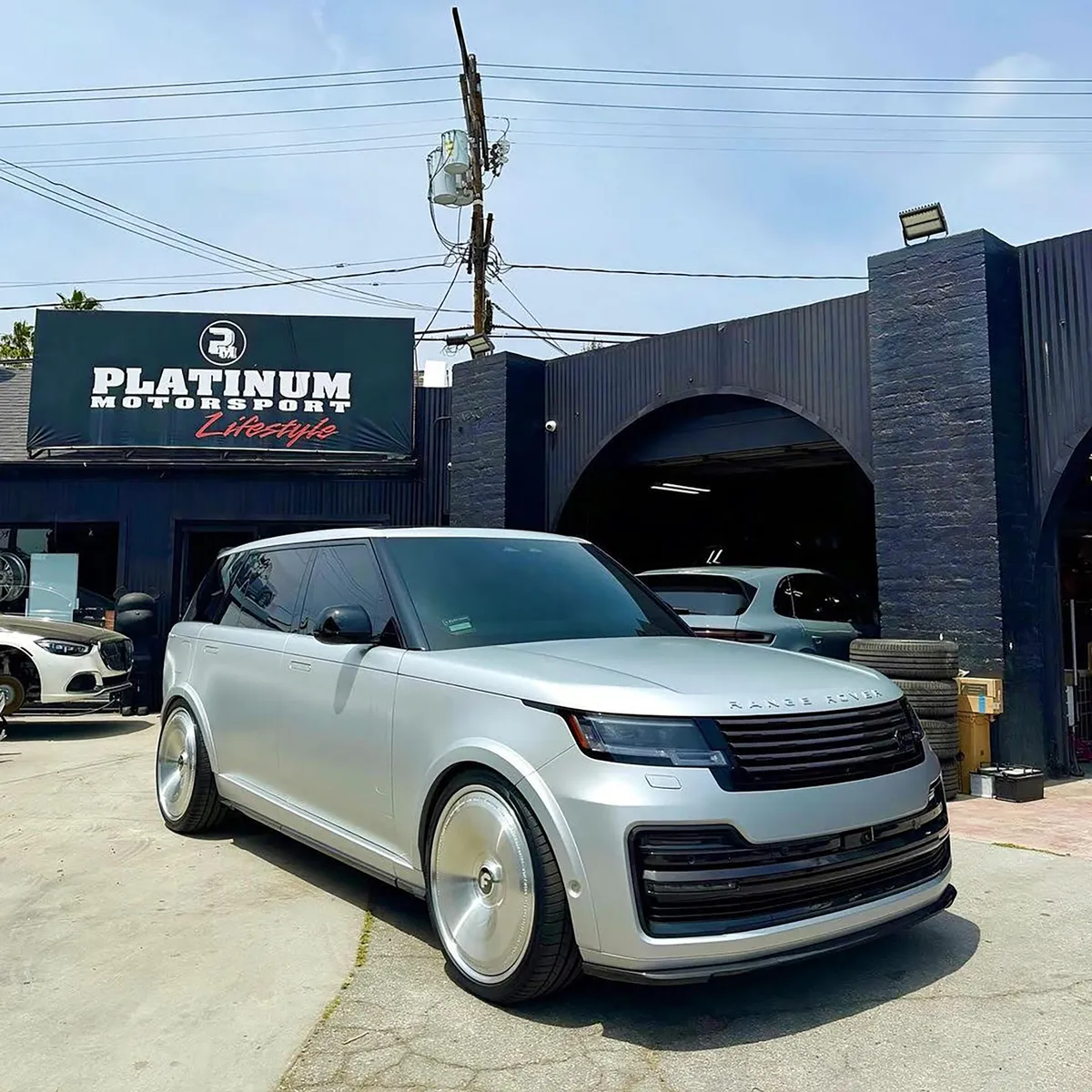 Land Rover Range Rover on Forgiato Cactus-Jack wheels