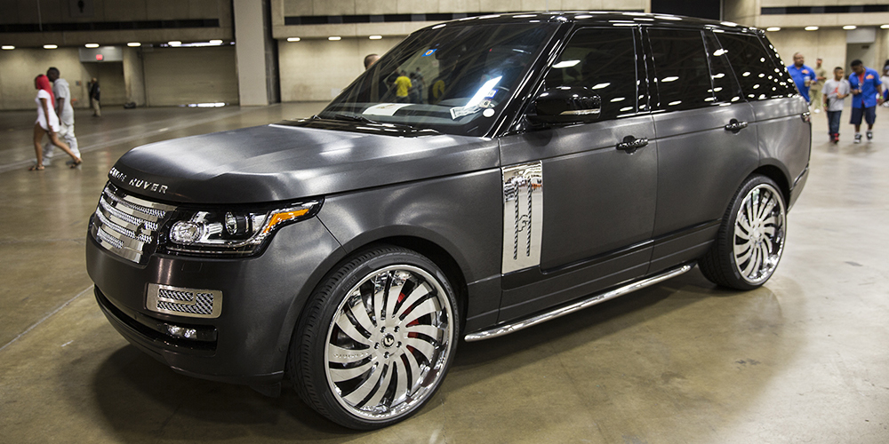 Range Rover on Canale-L