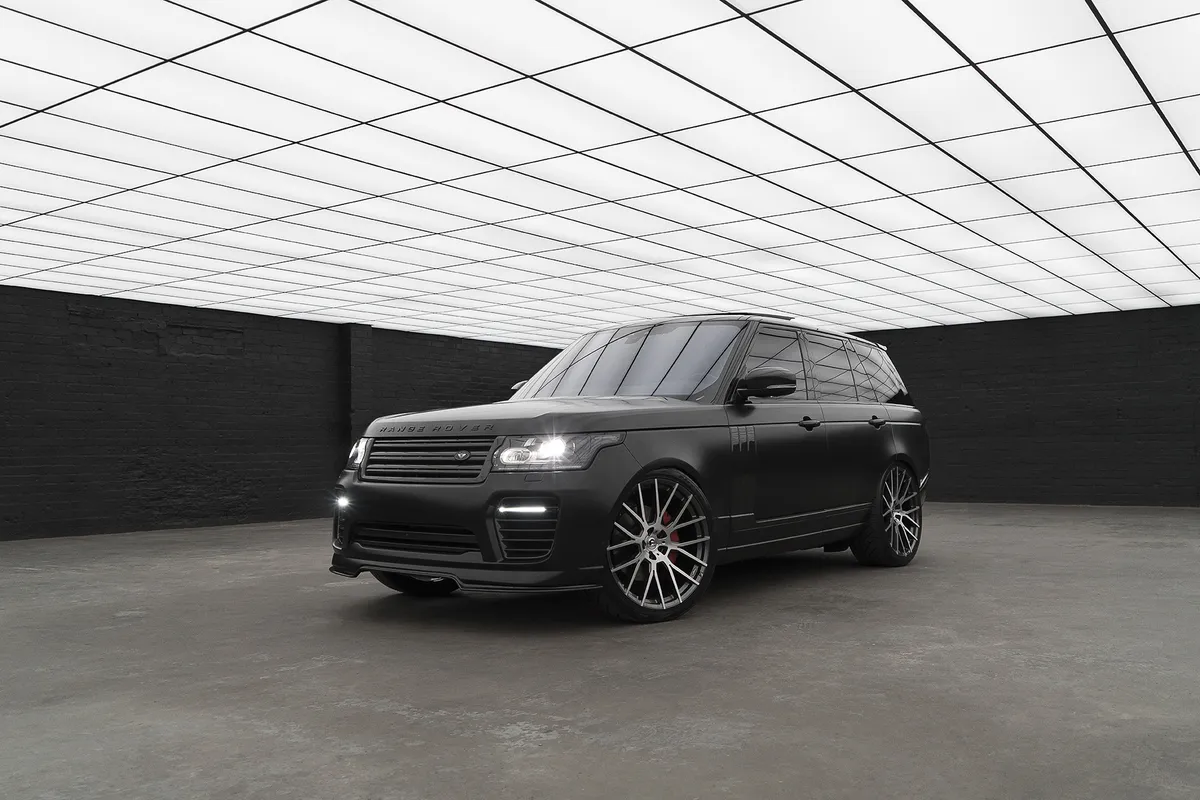 Land Rover Range Rover on Forgiato Flow wheels